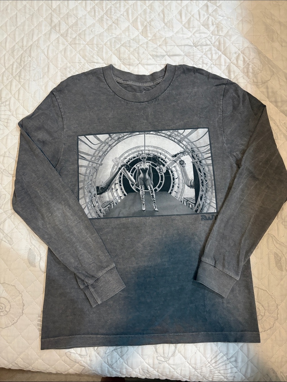 Beyonce Renaissance Tour Long-Sleeve Graphic Tee in Charcoal Gray